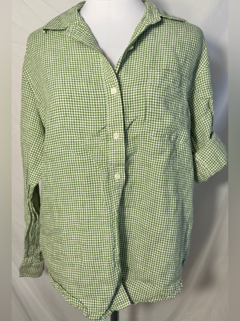 Jones New York Linen gingham button-down shirt